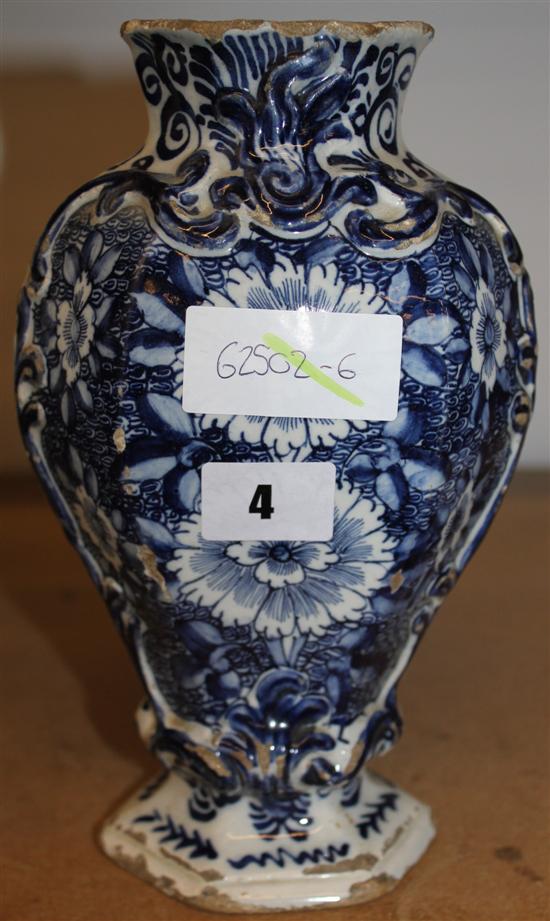 18th century Delft blue and white vase(-)